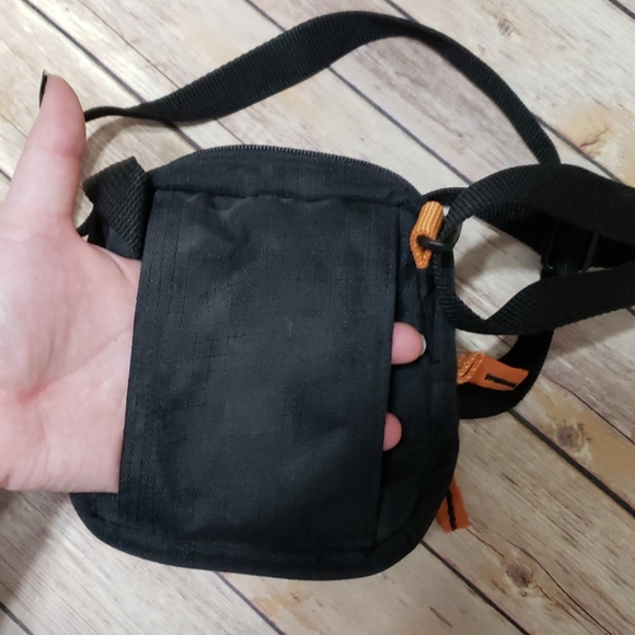 Harley Davidson Crossbody - Picture 4 of 5